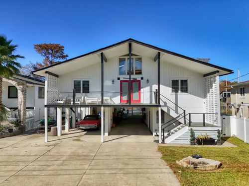 5896 Rosewood Dr, Myrtle Beach, SC, 29588-7112 | Card Image