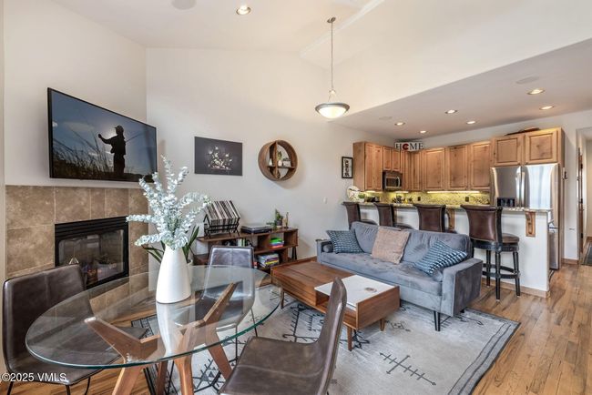 107 Lions Ln, Townhouse with 3 bedrooms, 4 bathrooms and 3 parking in Minturn CO | Image 27
