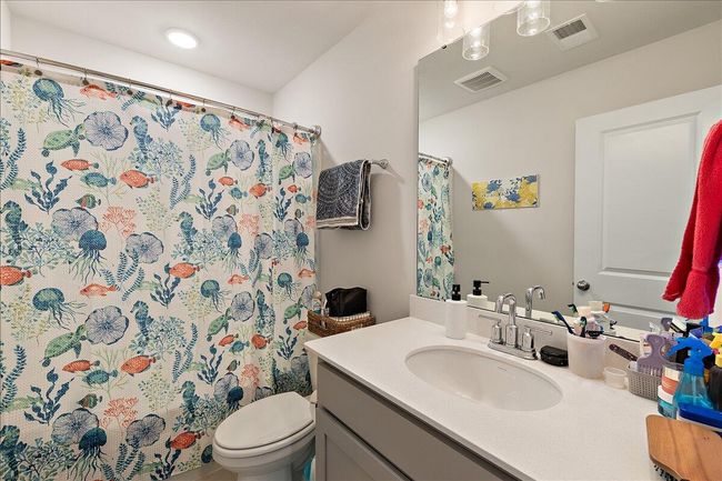 full bath | Image 17