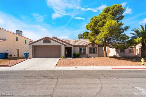 4013 Madrone Dr, North Las Vegas, NV, 89031-0163 | Card Image