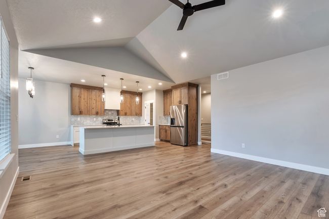 219 - 3240 W Oxford Loop, House other with 5 bedrooms, 3 bathrooms and 5 parking in Morgan UT | Image 8