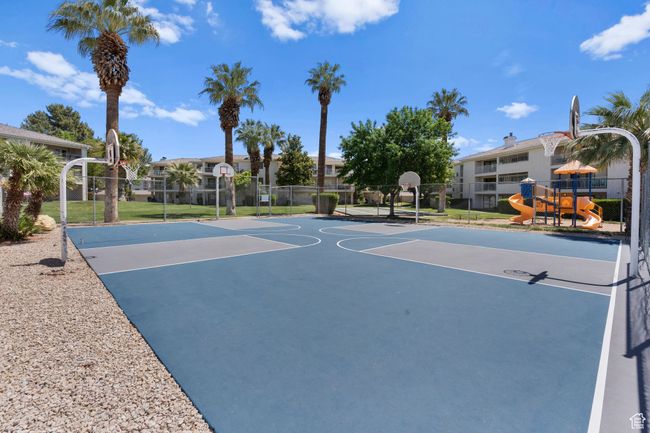 APT-1609 - 1845 Canyon View Dr, Condo with 1 bedrooms, 1 bathrooms and 1 parking in St. George UT | Image 27