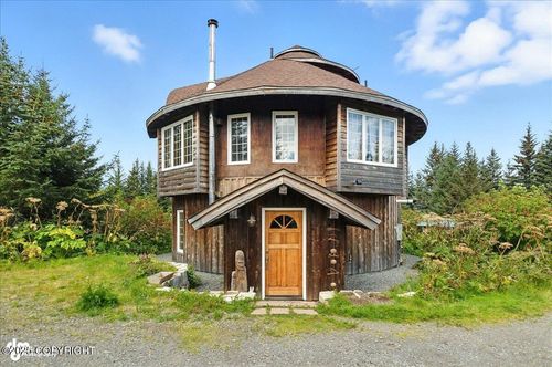 40650 Belnap Dr, Homer, AK, 99603-9105 | Card Image