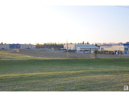  56 St, Drayton Valley, AB, T7A0B2 | Card Image