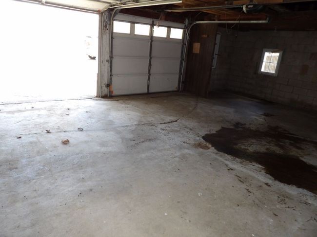 1312 Petersburg Rd, House other with 1 bedrooms, 1 bathrooms and 2 parking in Hadley PA | Image 14