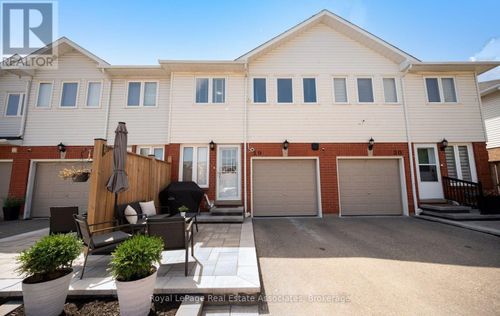 19-1485 Torrington Drive, Mississauga (East Credit), ON, L5V1Y3 | Card Image