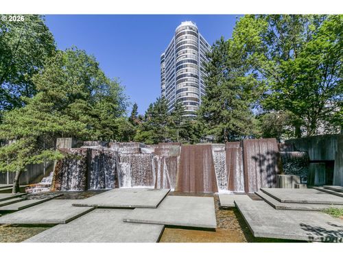 801-1500 Sw 5th Ave, Portland, OR, 97201-5458 | Card Image