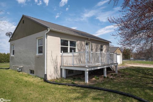 804 Main St, Brandon, IA, 52210-9758 | Card Image