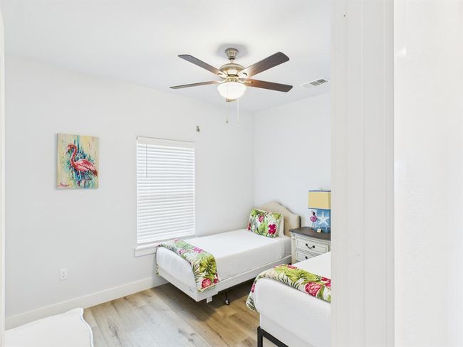 2403 S Bronte St, House other with 3 bedrooms, 2 bathrooms and 3 parking in Rockport TX | Image 24