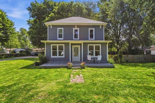 412 N 3rd St, Saint Joseph, IL, 61873-9276 | Card Image