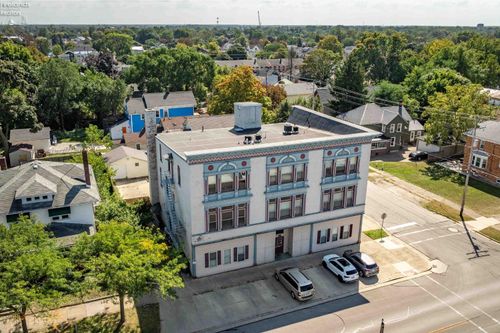 1a-934 W Washington St, Sandusky, OH, 44870-2382 | Card Image