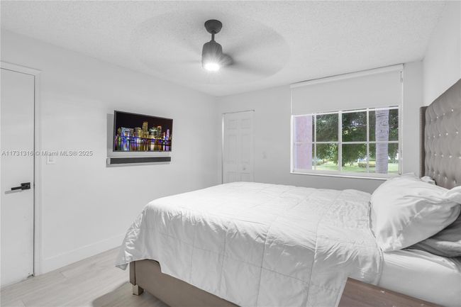 APT-206 - 12142 Saint Andrews Pl, Condo with 3 bedrooms, 2 bathrooms and null parking in Miramar FL | Image 11