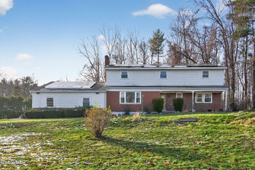 17 Woodshire Ct, Ballston Lake, NY, 12019-1229 | Card Image