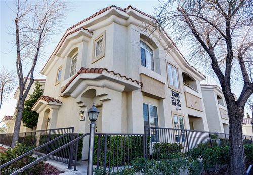 unit-104-1300 Red Gable Ln, Las Vegas, NV, 89144-7009 | Card Image