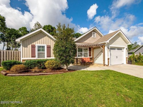423 Blue Pennant Ct, Sneads Ferry, NC, 28460-6884 | Card Image