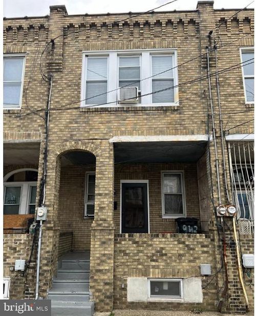 942 Morton St, CAMDEN, NJ, 08104-1608 | Card Image