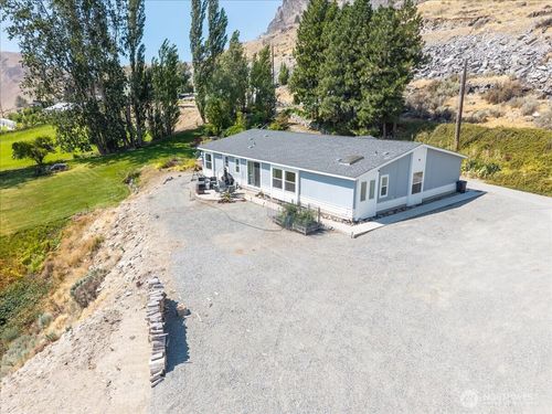 148 Us Highway 97a, Chelan, WA, 98816-9178 | Card Image