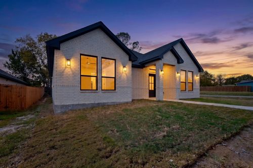 1309 N Breckenridge St, Ennis, TX, 75119-2511 | Card Image