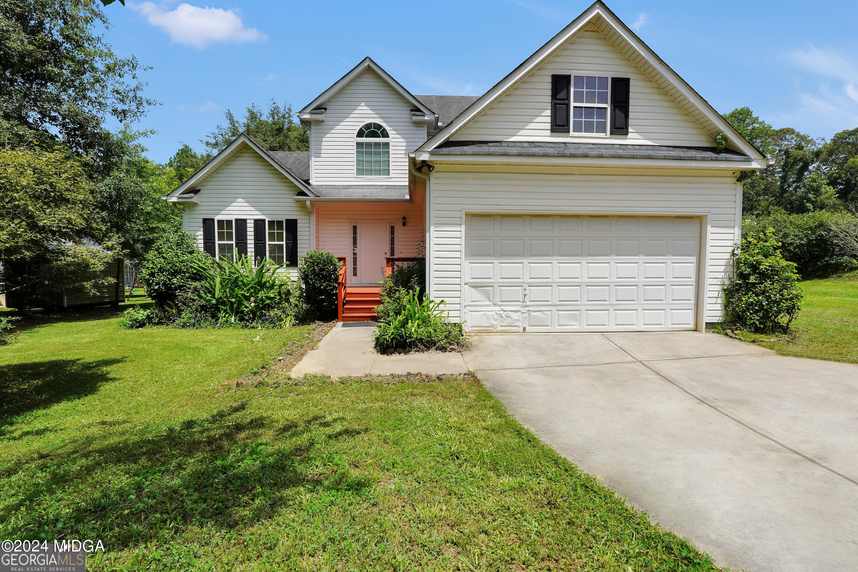 Dock Ct, Jackson, GA 30233