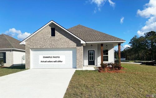 60840 Fairfax Dr, Lacombe, LA, 70445-4119 | Card Image