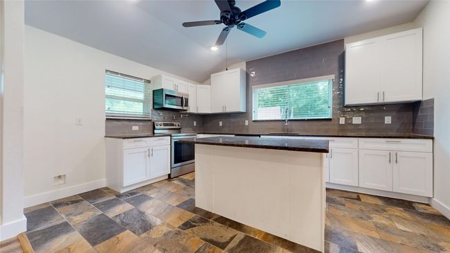 1615 Moody Ln, House other with 4 bedrooms, 2 bathrooms and null parking in Mansfield TX | Image 10