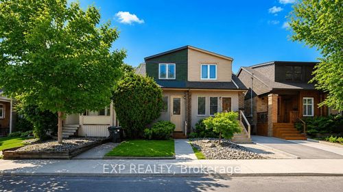 379 Davisville Ave, Toronto, ON, M4S1H4 | Card Image