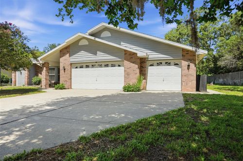 18451 Winding Oaks Blvd, HUDSON, FL, 34667-8425 | Card Image