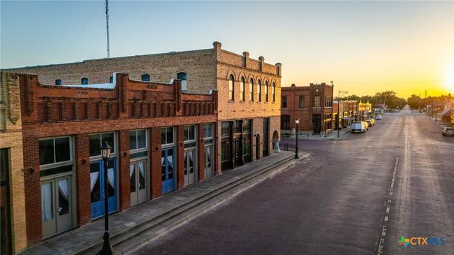 207 E Clark St, Home with 0 bedrooms, 0 bathrooms and null parking in Bartlett TX | Image 35