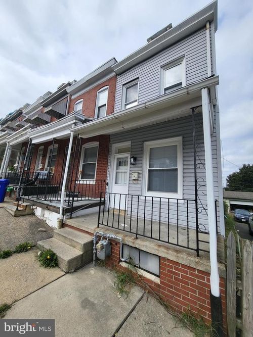 534 S 17th St, READING, PA, 19606-2608 | Card Image