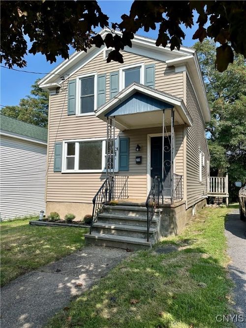209 E Bridge St, Oswego, NY, 13126-2302 | Card Image