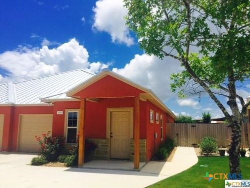 1014-1014 Tripp Ln, New Braunfels, TX, 78130-2978 | Card Image