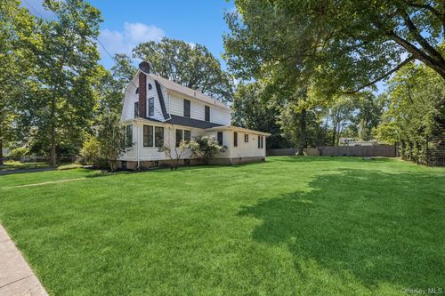 139 Castle Heights Ave, Nyack, NY, 10960-1502 | Card Image