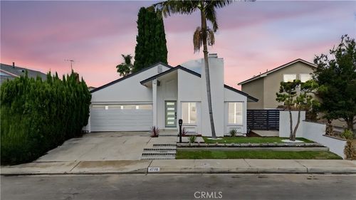 3718 S Garnsey St, Santa Ana, CA, 92707-4833 | Card Image