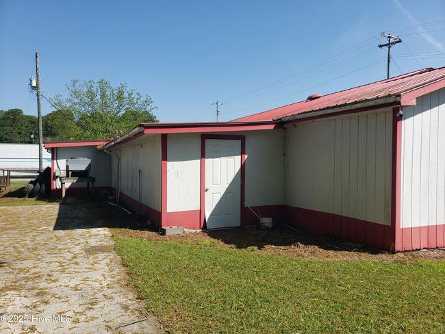 829 Conway Rd, Home with 0 bedrooms, 0 bathrooms and null parking in Fair Bluff NC | Image 6