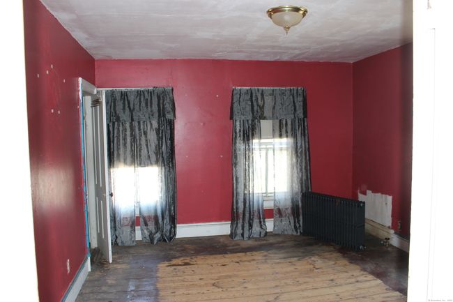107 Whiting St, Home with 0 bedrooms, 2 bathrooms and null parking in Plainville CT | Image 22