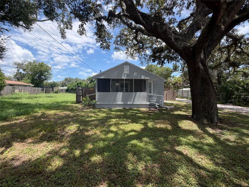 8103 N 18th Street, Tampa, FL, 33604 | Card Image