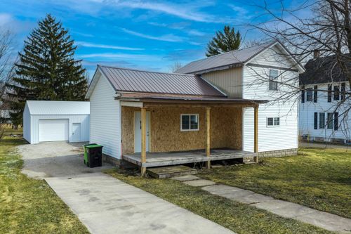 406 S College Ave, FOX LAKE, WI, 53933-9418 | Card Image