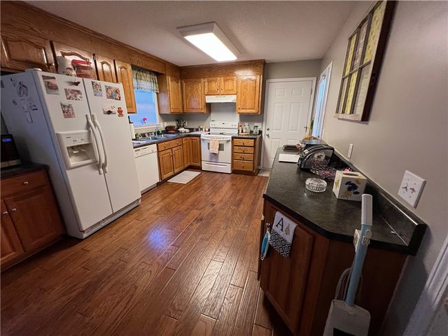 119 Brookside Cir, House other with 3 bedrooms, 3 bathrooms and null parking in Honea Path SC | Image 4