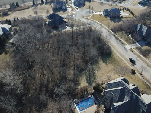 21405 Woodland Way, Shorewood, IL, 60404-8252 | Card Image