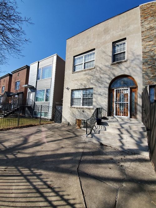 3332 Le Moyne St, Chicago, IL, 60651-2451 | Card Image