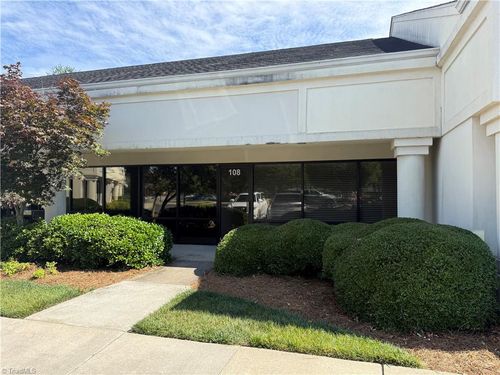 108-1008 Hutton Ln, High Point, NC, 27262-7245 | Card Image