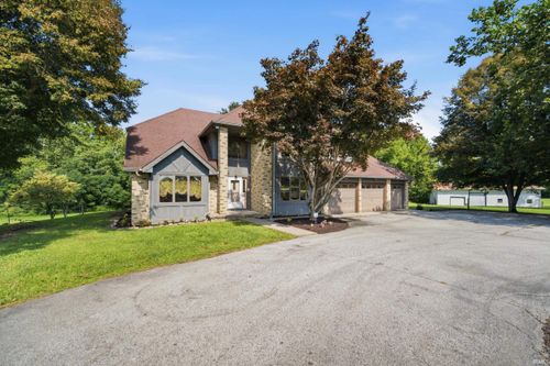 3012 N Hamilton Road, Frankfort, IN, 46041 | Card Image