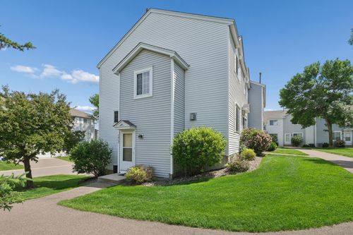 9062 Terra Verde Trail, Eden Prairie, MN, 55347 | Card Image