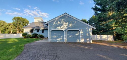 65 Pelham Rd, Salem, NH, 03079-2827 | Card Image