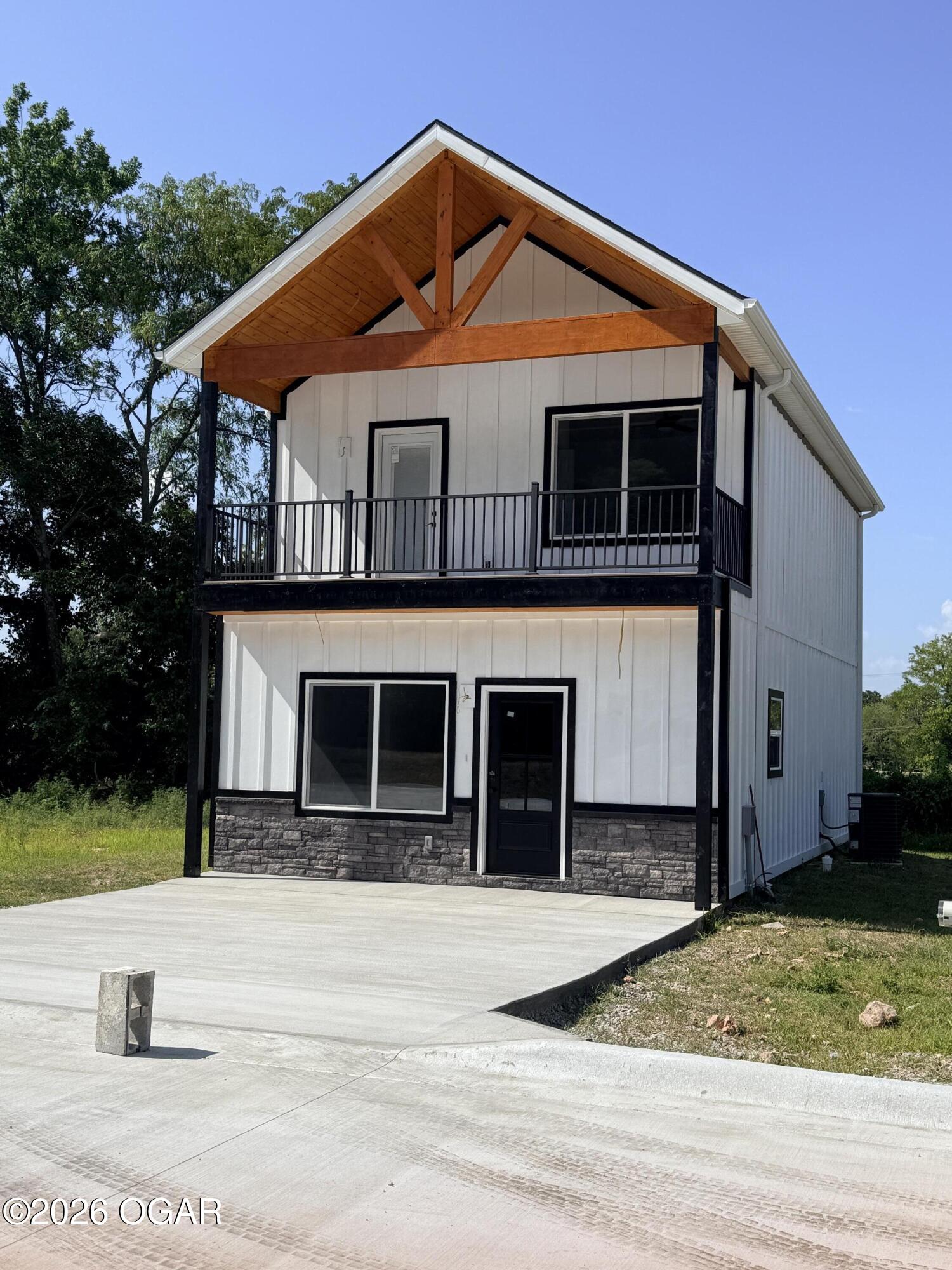 Residential in Pineville