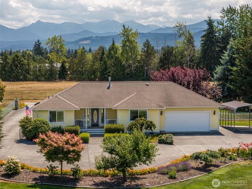 170 Donaper Rd, Sequim, WA, 98382-8345 | Card Image