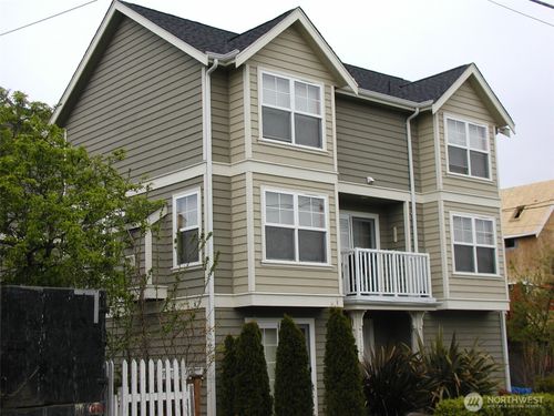 1124 Nw 56th St, Seattle, WA, 98107-3717 | Card Image