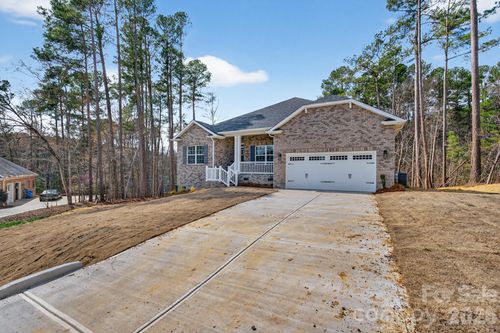 38-302 Gorham Dr, Albemarle, NC, 28001-8054 | Card Image