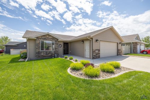 3511 Jerusalem Blvd, Rapid City, SD, 57703-9051 | Card Image