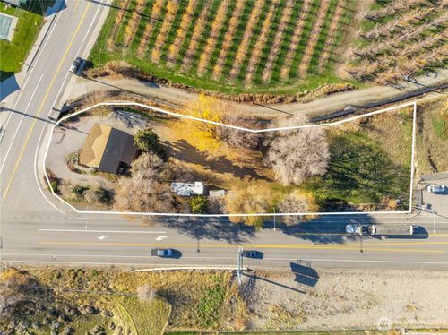 5 35th St Nw, East Wenatchee, WA, 98802-8604 | Card Image